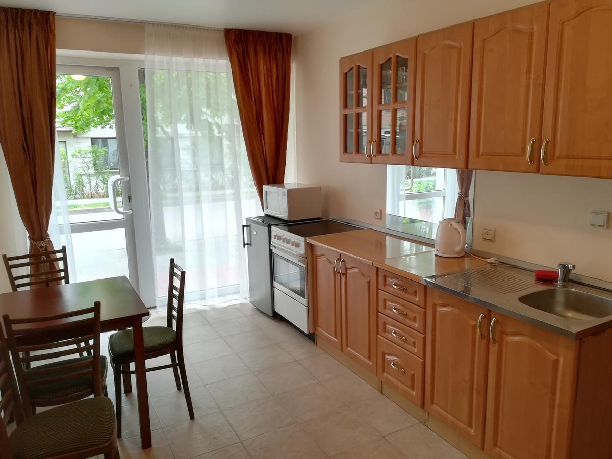 Palangos Sveciu Namai Hotel Palanga Buitenkant foto
